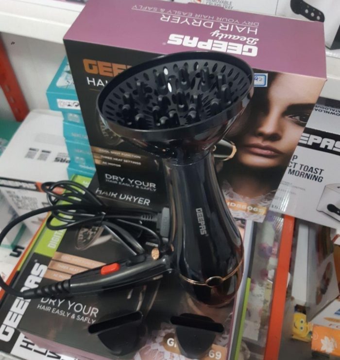 سشوار جیپاس مدل GHD86069 ظرفیت ۲۲۰۰ وات با سری فر کننده و باد سرد - تصویر 4